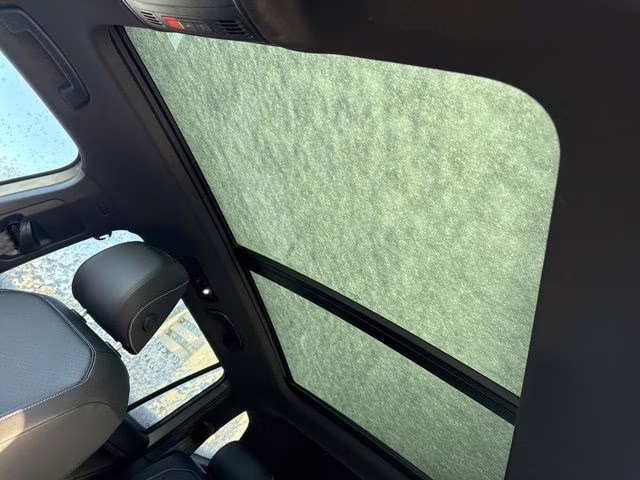 2021 Pyrite Silver Metallic Volkswagen Tiguan 2.0T SE R-Line Black AWD SUV