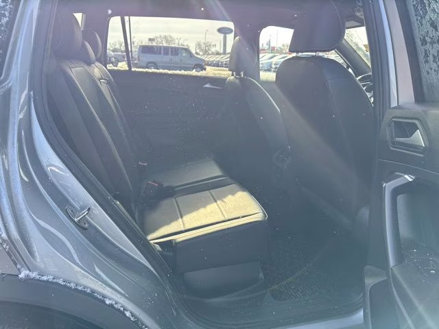 2021 Pyrite Silver Metallic Volkswagen Tiguan 2.0T SE R-Line Black AWD SUV