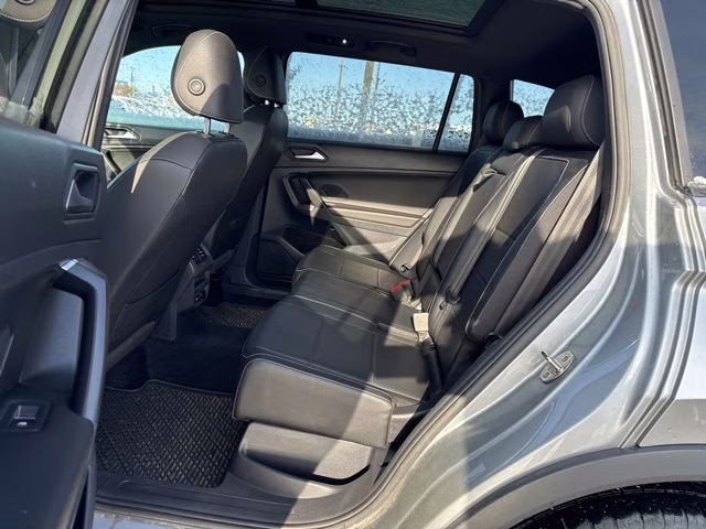 2021 Pyrite Silver Metallic Volkswagen Tiguan 2.0T SE R-Line Black AWD SUV
