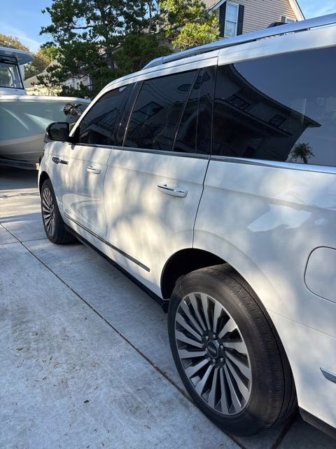 2021 White Lincoln Navigator Reserve RWD SUV