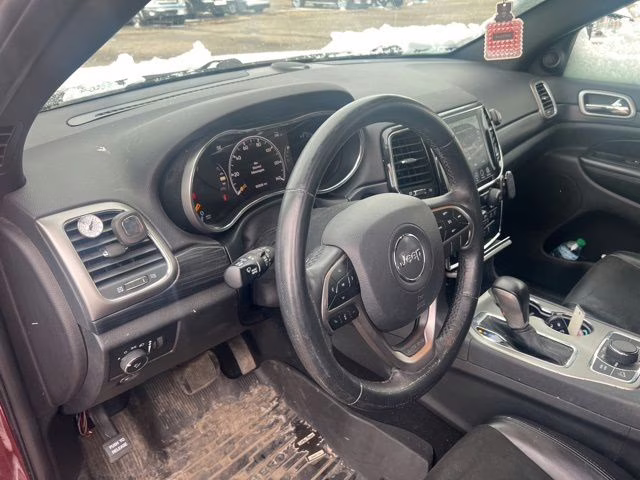 2019 Velvet Red Pearlcoat Jeep Grand Cherokee Altitude 4X4 SUV