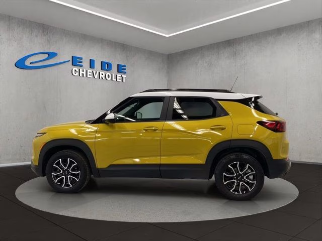 2024 Nitro Yellow Metallic Chevrolet Trailblazer ACTIV AWD SUV