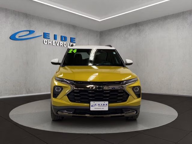 2024 Nitro Yellow Metallic Chevrolet Trailblazer ACTIV AWD SUV