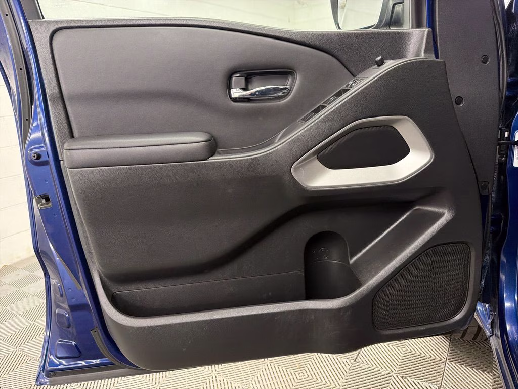 2022 Deep Blue Pearl Nissan Frontier SV RWD Truck