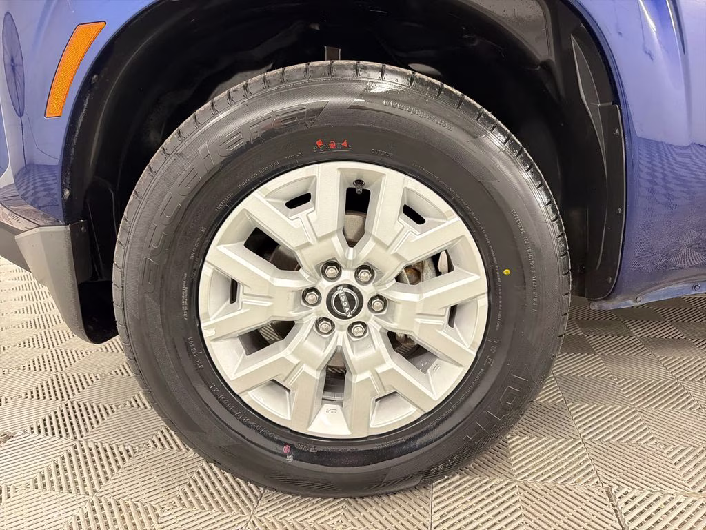 2022 Deep Blue Pearl Nissan Frontier SV RWD Truck