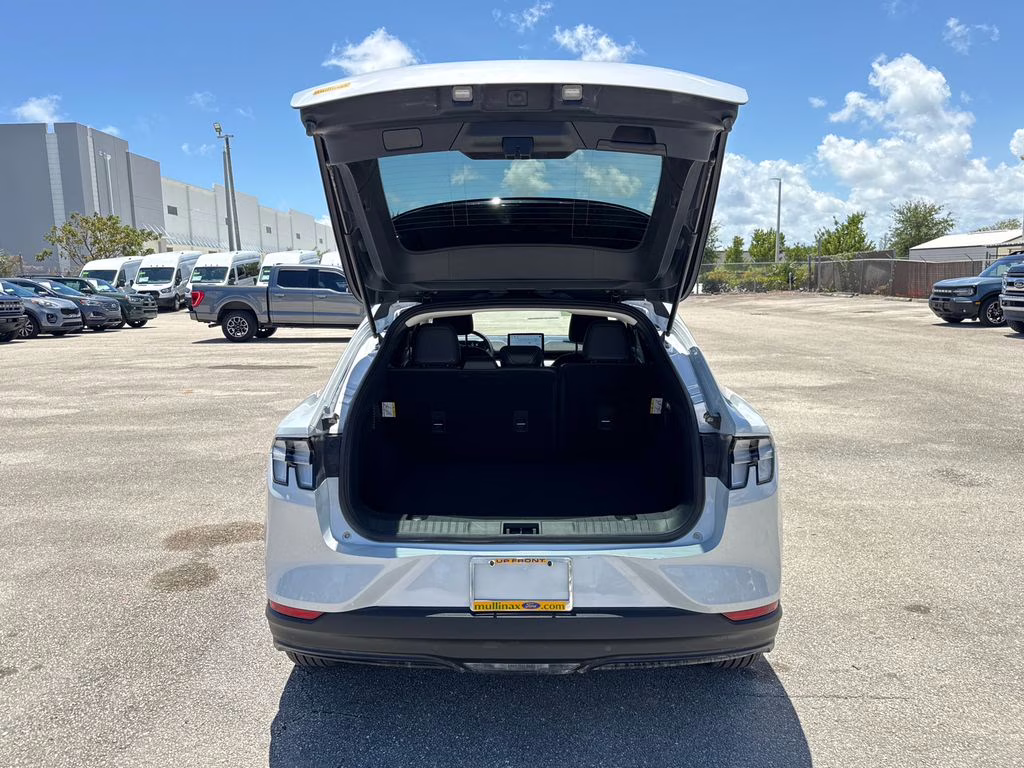 2023 Space White Metallic Ford Mustang Mach-E Select AWD SUV