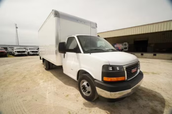 2026 Summit White GMC Savana Cutaway 3500 1WT RWD Long Wheelbase
