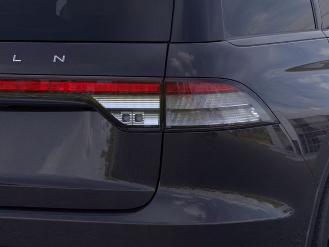 2026 Infinite Black Metallic Clearcoat Lincoln Aviator Reserve RWD SUV