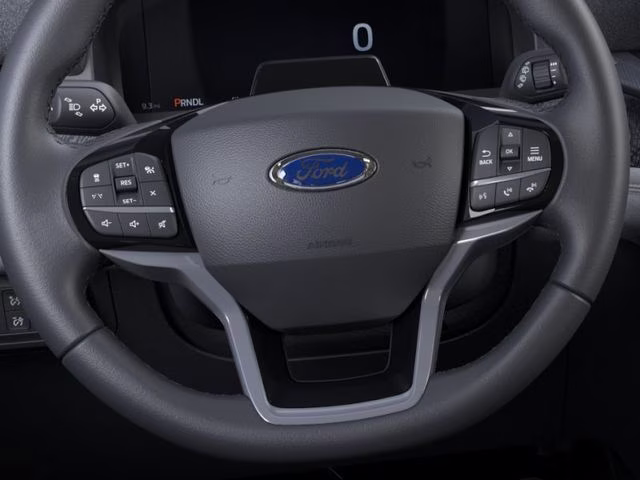 2026 Star White Metallic Tri-Coat Ford Explorer Platinum 4X4 SUV