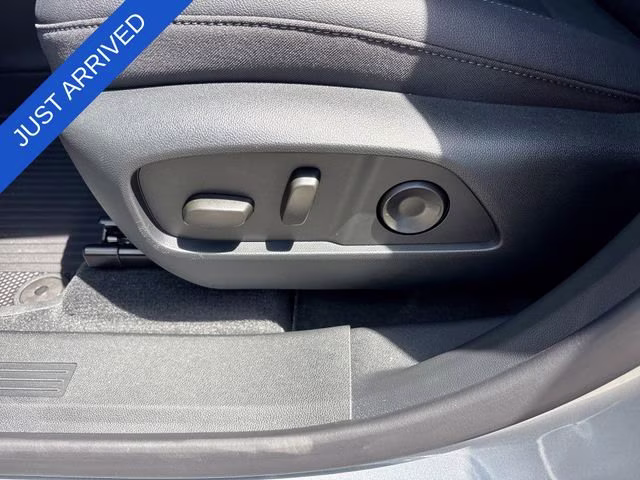 2026 Sterling Gray Metallic Chevrolet Equinox LT FWD SUV