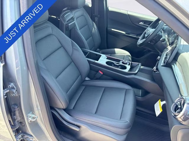 2026 Sterling Gray Metallic Chevrolet Equinox LT FWD SUV