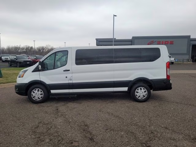 2020 Oxford White Ford Transit-350 XL RWD Crossover