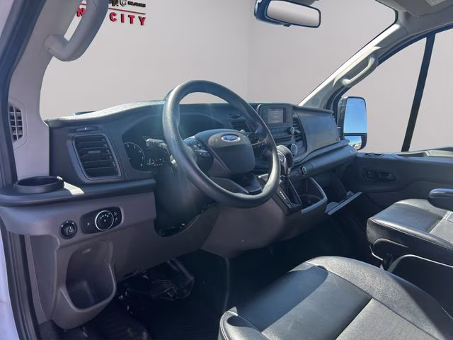 2020 Oxford White Ford Transit-350 XL RWD Crossover