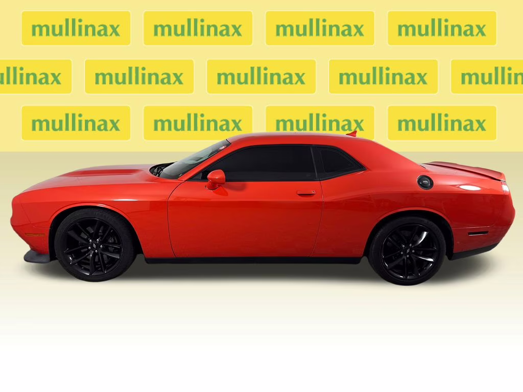 2022 Go Mango! Dodge Challenger R/T RWD Coupe