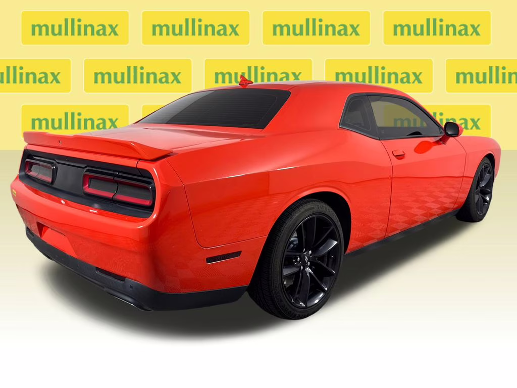 2022 Go Mango! Dodge Challenger R/T RWD Coupe