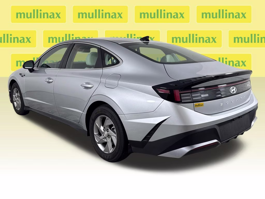 2026 Aero Silver Hyundai Sonata SE FWD Sedan
