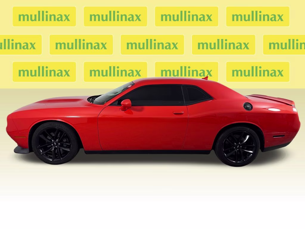 2022 Go Mango! Dodge Challenger R/T RWD Coupe