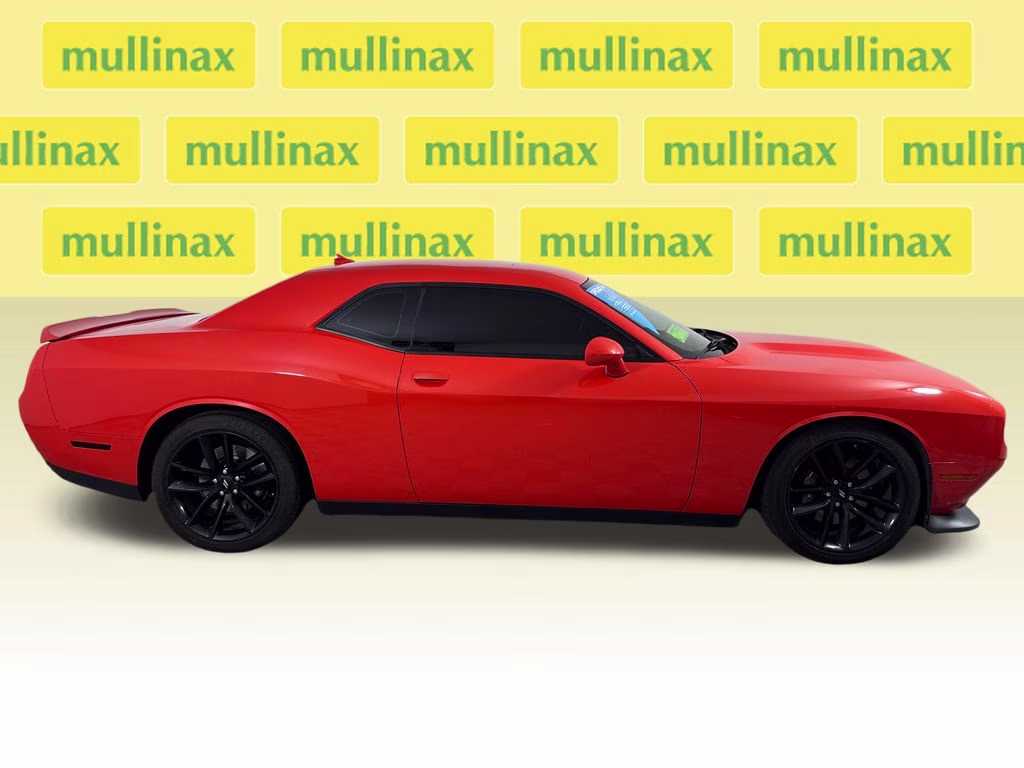 2022 Go Mango! Dodge Challenger R/T RWD Coupe