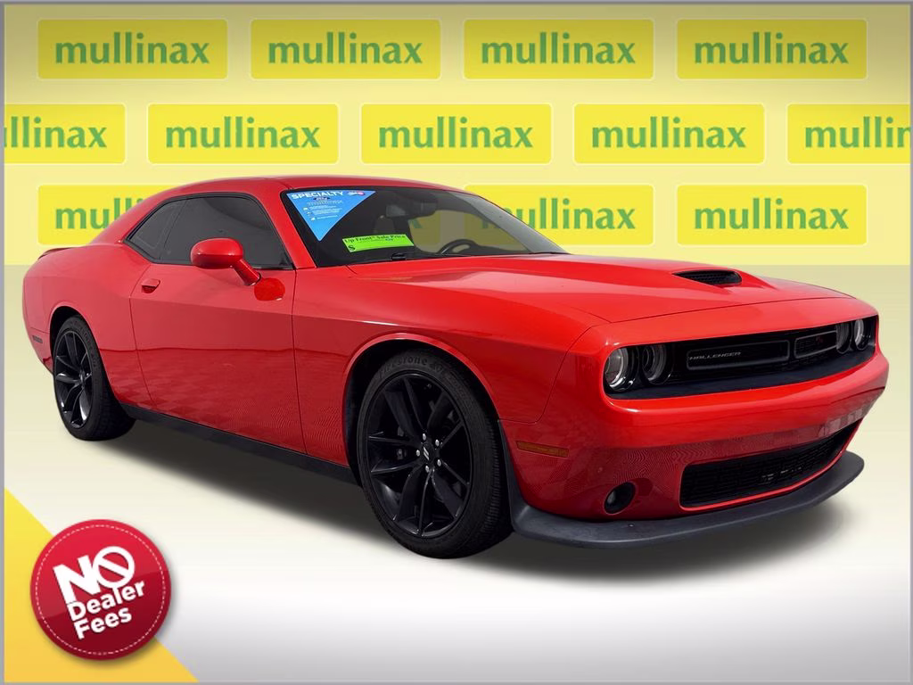 2022 Go Mango! Dodge Challenger R/T RWD Coupe