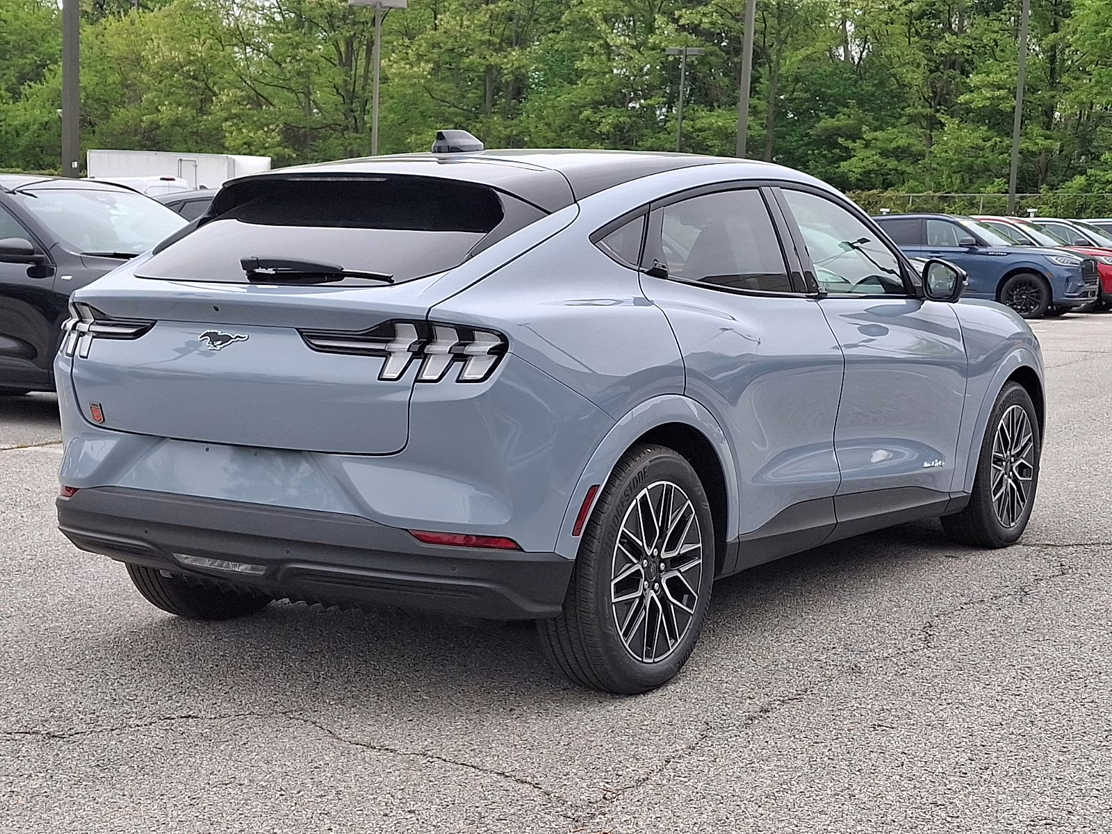 2026 Glacier Gray Metallic TriCoat - R7 Ford Mustang Mach-E Premium AWD