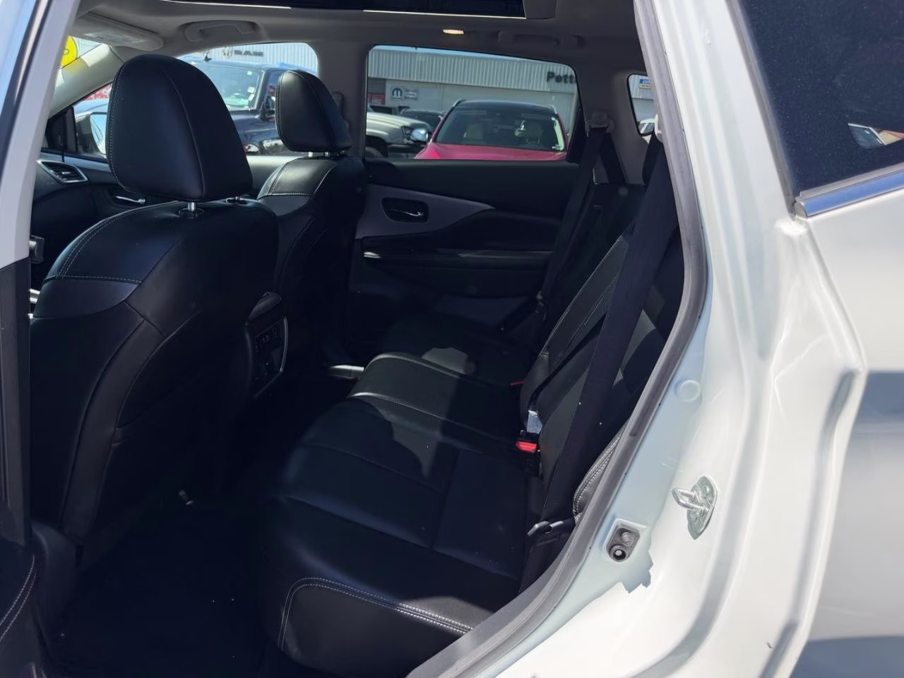 2023 Pearl White Tricoat Nissan Murano SL AWD SUV