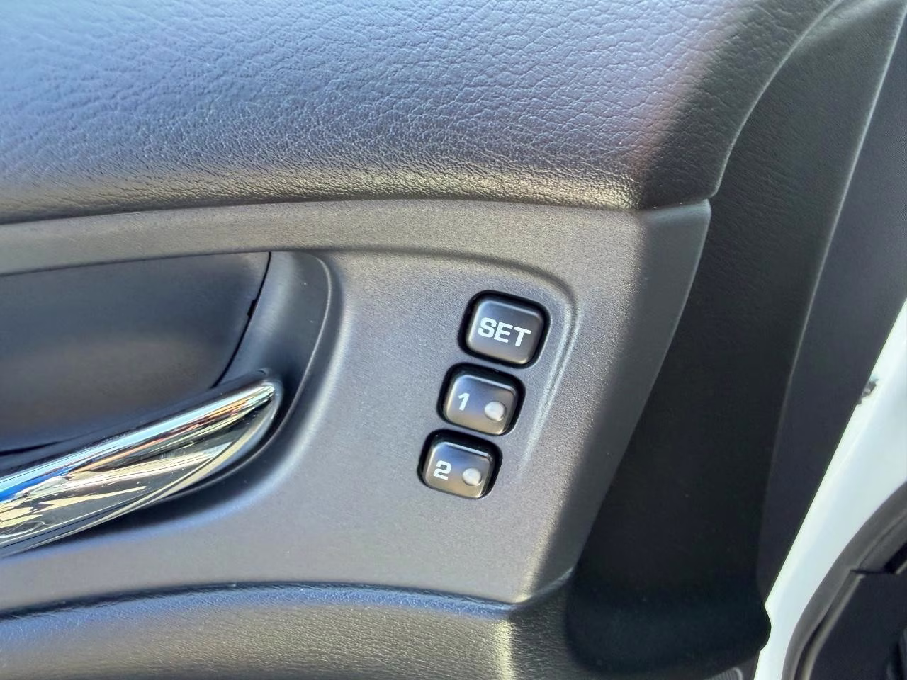 2023 Pearl White Tricoat Nissan Murano SL AWD SUV