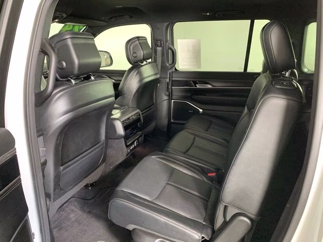 2024 Bright White Clearcoat Jeep Wagoneer L Series II 4X4 SUV