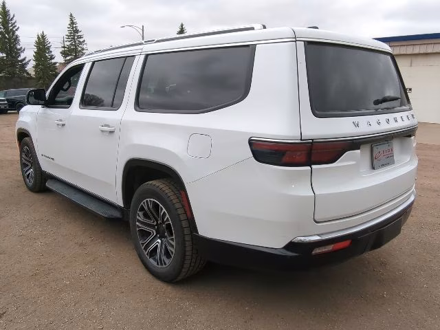 2024 Bright White Clearcoat Jeep Wagoneer L Series II 4X4 SUV