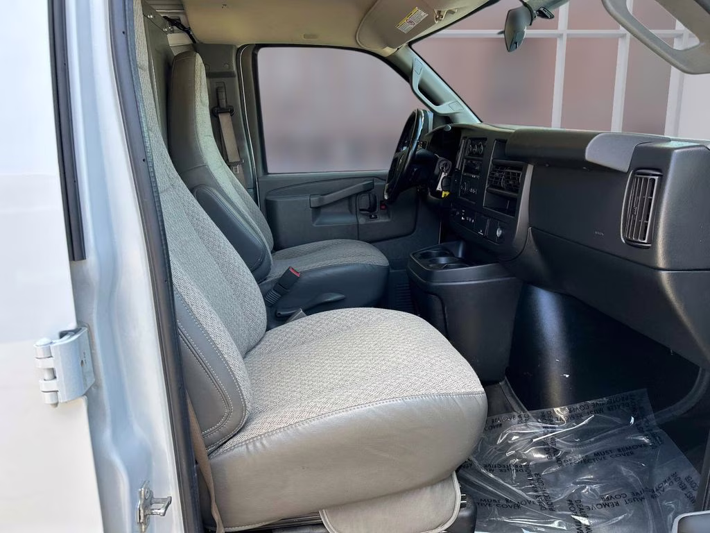 2020 Summit White Chevrolet Express 3500 Work Van RWD Van