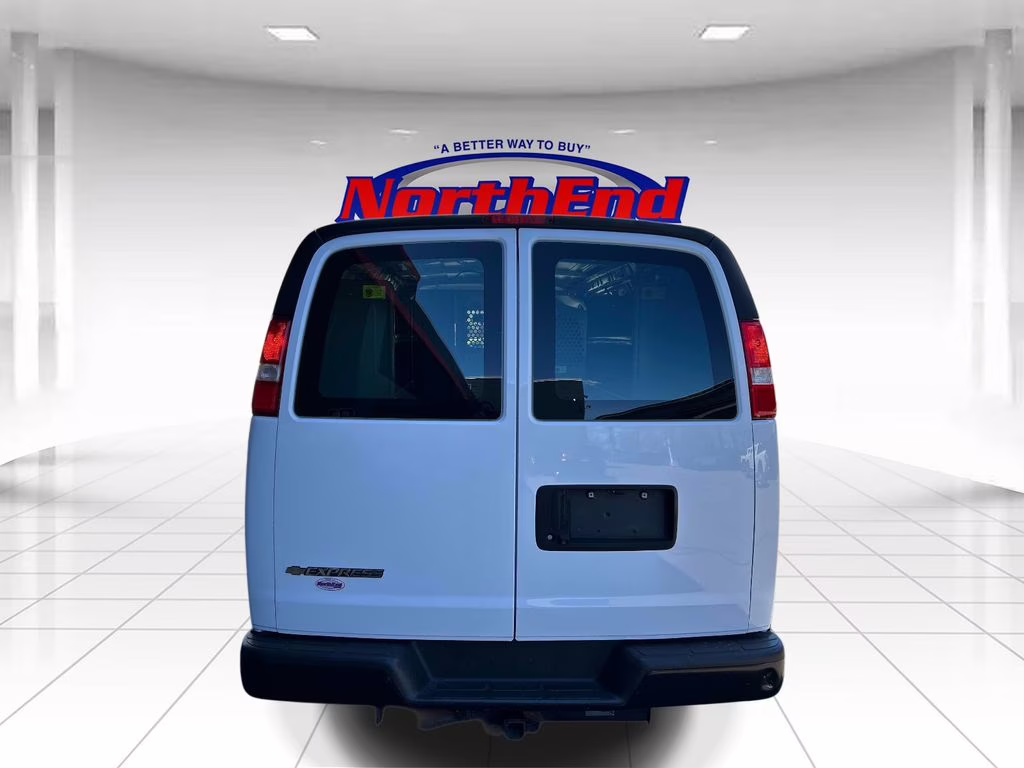 2020 Summit White Chevrolet Express 3500 Work Van RWD Van
