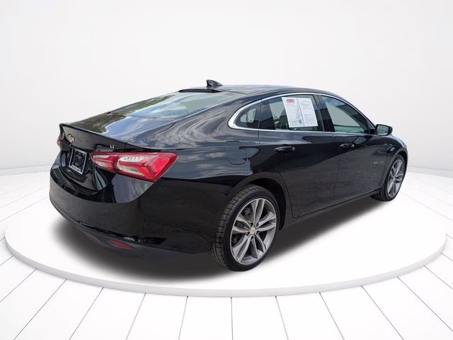 2024 Mosaic Black Metallic Chevrolet Malibu LT FWD Sedan