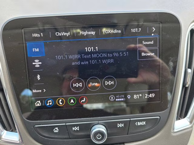 2024 Mosaic Black Metallic Chevrolet Malibu LT FWD Sedan