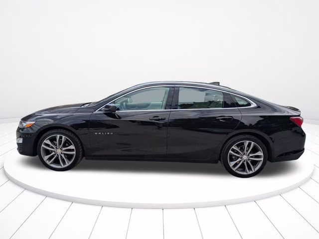 2024 Mosaic Black Metallic Chevrolet Malibu LT FWD Sedan
