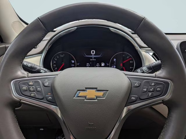 2024 Mosaic Black Metallic Chevrolet Malibu LT FWD Sedan