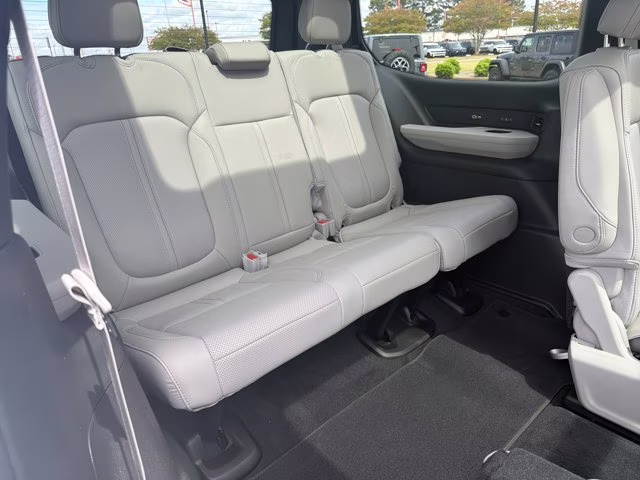 2026 Bright White Clearcoat Jeep Grand Wagoneer Limited Altitude 4X4 SUV