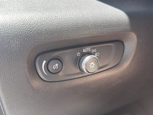 2023 Sterling Gray Metallic Chevrolet Traverse LS FWD SUV