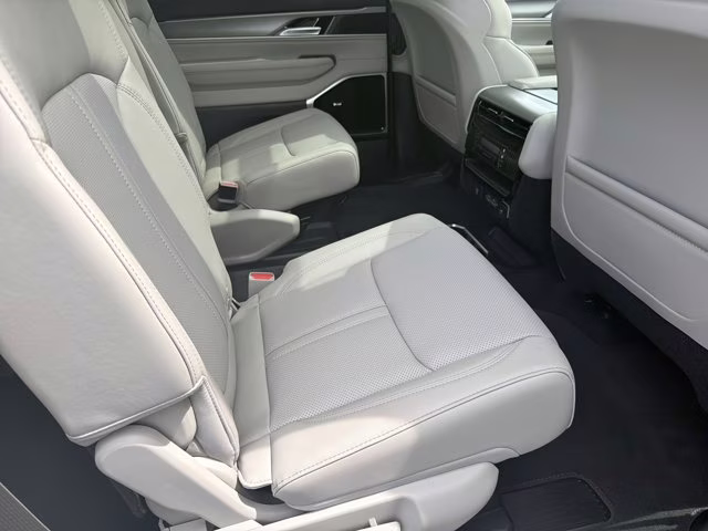 2026 Bright White Clearcoat Jeep Grand Wagoneer Limited Altitude 4X4 SUV