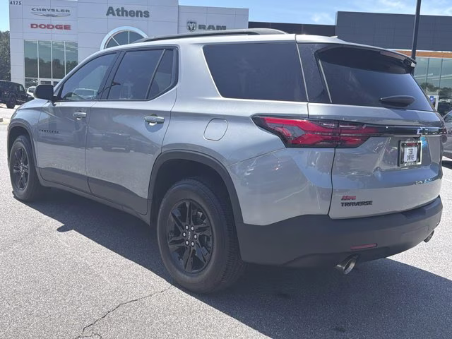 2023 Sterling Gray Metallic Chevrolet Traverse LS FWD SUV