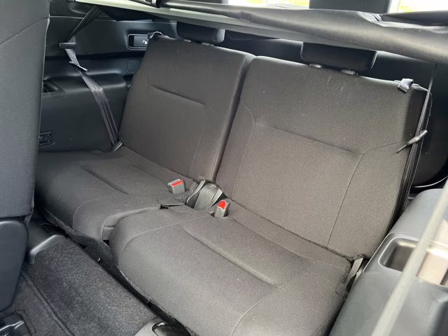 2022 White Mitsubishi Outlander ES 4X4 SUV