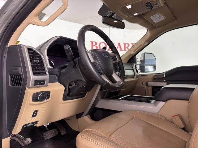 2019 Silver Spruce Ford Super Duty F-250 SRW Lariat 4X4 Truck