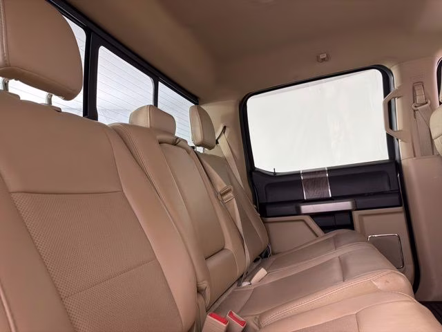 2019 Silver Spruce Ford Super Duty F-250 SRW Lariat 4X4 Truck