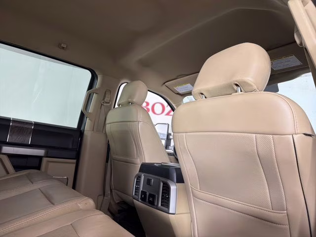 2019 Silver Spruce Ford Super Duty F-250 SRW Lariat 4X4 Truck