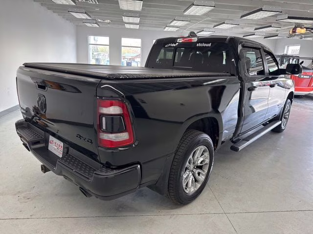 2019 Diamond Black Crystal Pearlcoat Ram 1500 Rebel 4X4 Truck