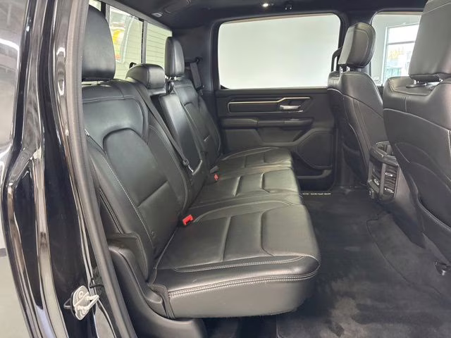 2019 Diamond Black Crystal Pearlcoat Ram 1500 Rebel 4X4 Truck