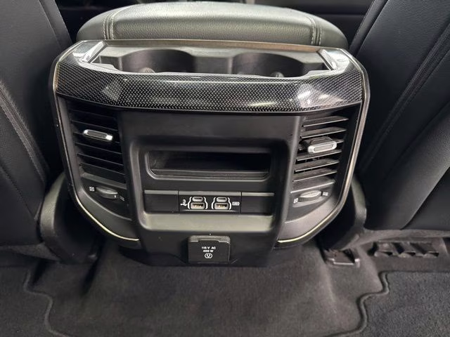 2019 Diamond Black Crystal Pearlcoat Ram 1500 Rebel 4X4 Truck