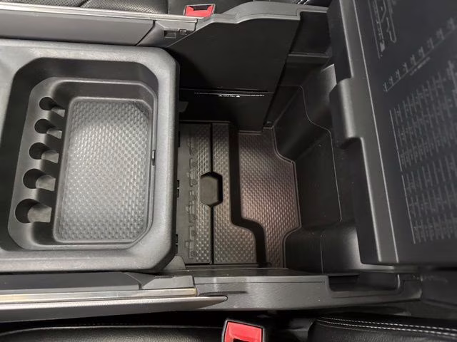 2019 Diamond Black Crystal Pearlcoat Ram 1500 Rebel 4X4 Truck