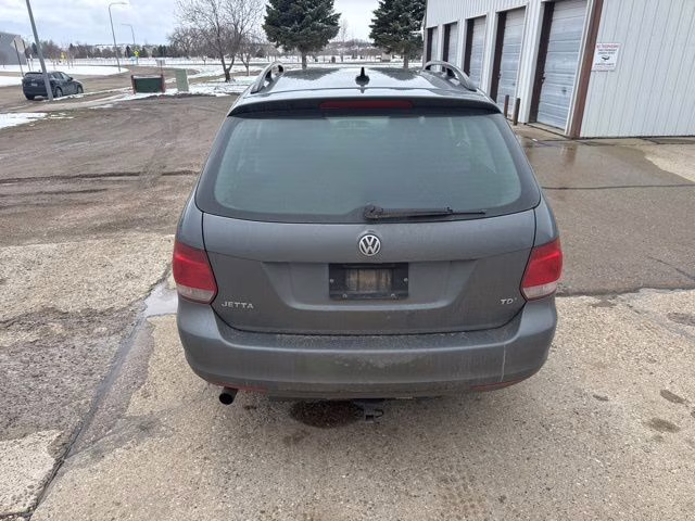 2014 Gray Volkswagen Jetta SportWagen 2.0L TDI FWD Crossover