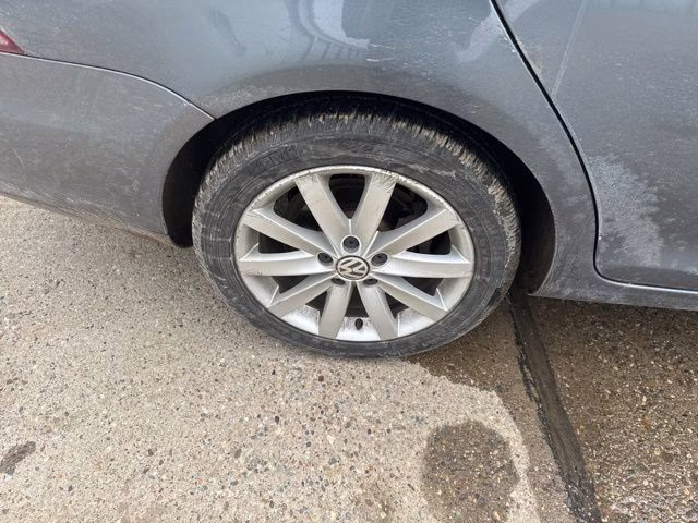 2014 Gray Volkswagen Jetta SportWagen 2.0L TDI FWD Crossover