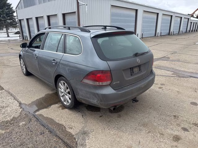 2014 Gray Volkswagen Jetta SportWagen 2.0L TDI FWD Crossover