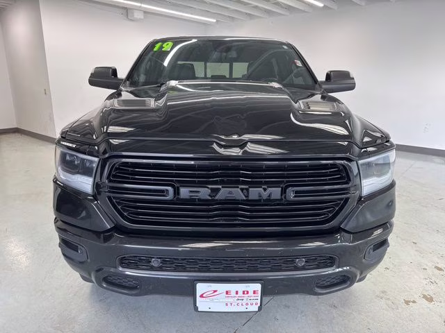 2019 Diamond Black Crystal Pearlcoat Ram 1500 Rebel 4X4 Truck